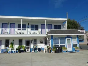 Fountain Motel - Image 4