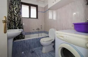Laconian Collection Thermopylon Road Comfy Apartment - Image 4