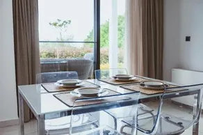 Royal Blue Luxury Villas - Image 3