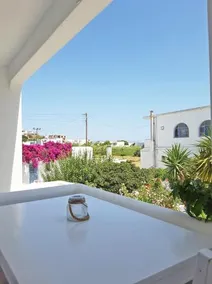 Yiannis Studios - Image 5