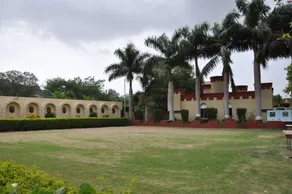 Leo Resorts - Image 5