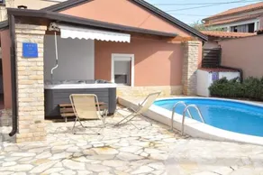 Holiday House Danny With Pool - Image 4