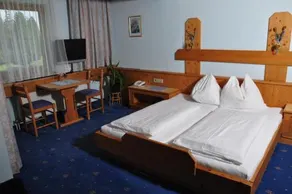 Landhotel zum Hirschen - Image 3