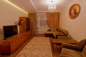 Apartment on Mozolevskogo in the Center of the City - Image 3