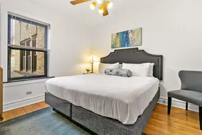 Welcoming and Trendy 1BR Apt in Vibrant North Center - Image 4