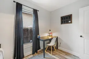 SUPERB 3 Bedroom Home with Game Room Close to Downtown Sleeps 6 - Image 2