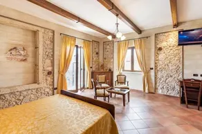 Bed & Breakfast Luxury - Image 3