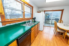 The Valley Home 2 Bedroom Home by RedAwning - Image 3