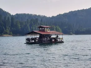 Detached house at 100m distance of the lake, surrounded by beautiful nature and with BBQ - Image 3