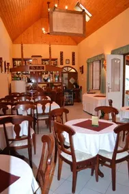 Nosztalgia Hotel - Image 3
