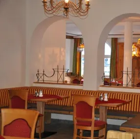 Alpenhotel Tauernkonig Garni - Image 2
