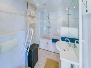 Comfortable Vacation Home Near the sea - Image 5