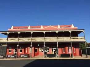 Tumut Star Hotel - Image 2