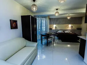 Apart Lux - Image 3