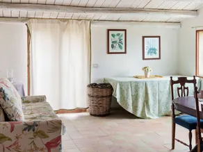 Beautiful Holiday Home in Niscemi With Private Garden - Image 4