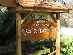 Strathcona Street Bed & Breakfast - Image 3