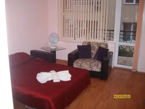 Nelly Guest House - Image 4