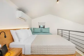 Alex Mare Suites - Image 3