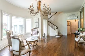 Lakewinds Country Manor - Image 2