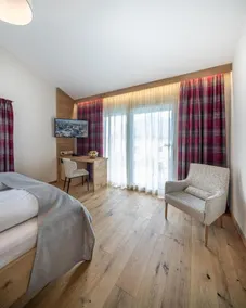 Hotel Frauenschuh Cafè - Image 3