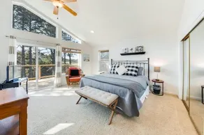 Yaquina Lighthouse View Beach Home - Image 3