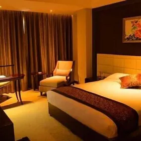 Wanhua Mountain Hotel - Image 3