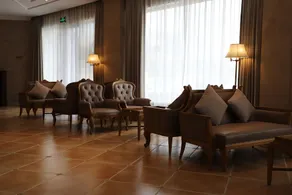 Homeyo Hotel Shanghai - Image 4