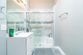 Luxurious Penthouse with huge Gameroom with over 4000 games - Image 4