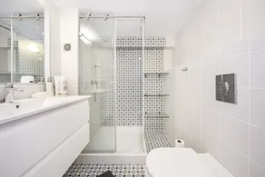 Charming 2Bd w Beautiful Interior by Sea N' Rent - Image 5