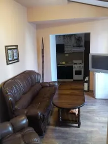Ulpia House - Image 5