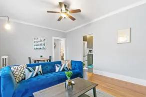 Relax and Retreat 1BR Apt in Historic Ravenswood - Image 5