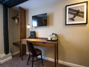 Innkeeper's Lodge Hook - Image 3