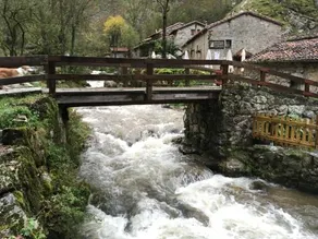 Albergue Villa de Bulnes - Image 2