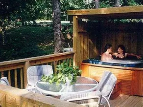 Aunt Sadies's Luxury Cottages, B&B - Image 1