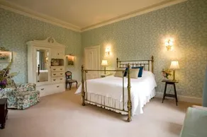 Mornington House - Image 4
