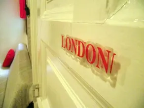 Mini London - Image 5