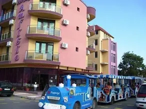 Amfibia Hotel Primorsko - Image 2