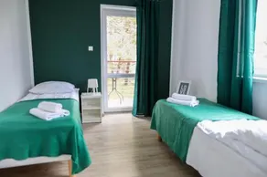 Apartamenty Poddąbek- basen kryty, sauna, animacje dla dzieci , małpi gaj, baseny na dachu - Image 5