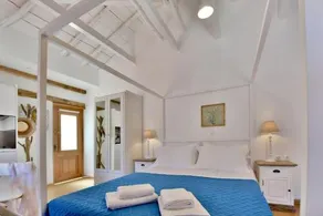 Lela's House - Image 3