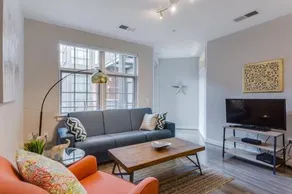 Two-Bedroom on H 77 - Image 4