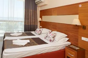 Briz - Seabreeze Hotel - Image 2