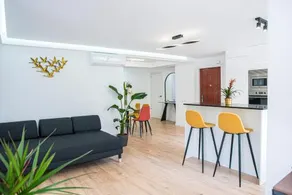 Laura Apartment Campanar - Image 4