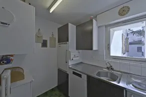 Apartment in the heart of Celerina with garden - Image 2