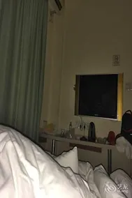 Home Hotel Guangzhou - Image 3