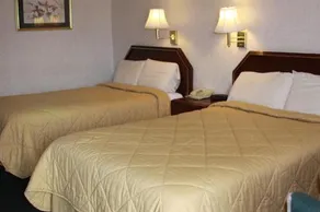 Relax Inn and Suites - Image 5