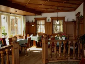 Gasthof Hotel Krone - Image 4
