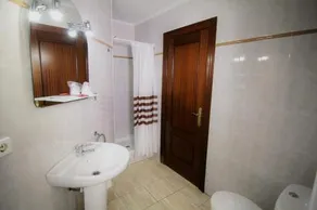 Hotel Restaurante Irubide - Image 4