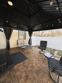 Serene Corner Cottage With Hot Tub 3 Bedroom Home - Image 2
