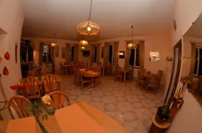 Relax House Penzion - Image 5