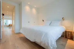One of a kind skyview apt overlooking MAS - Image 4